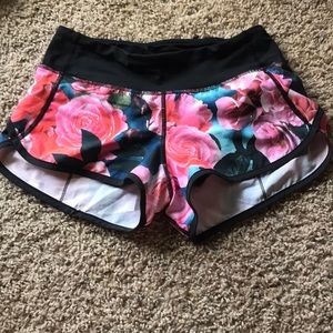 Lululemon size 2 floral print short